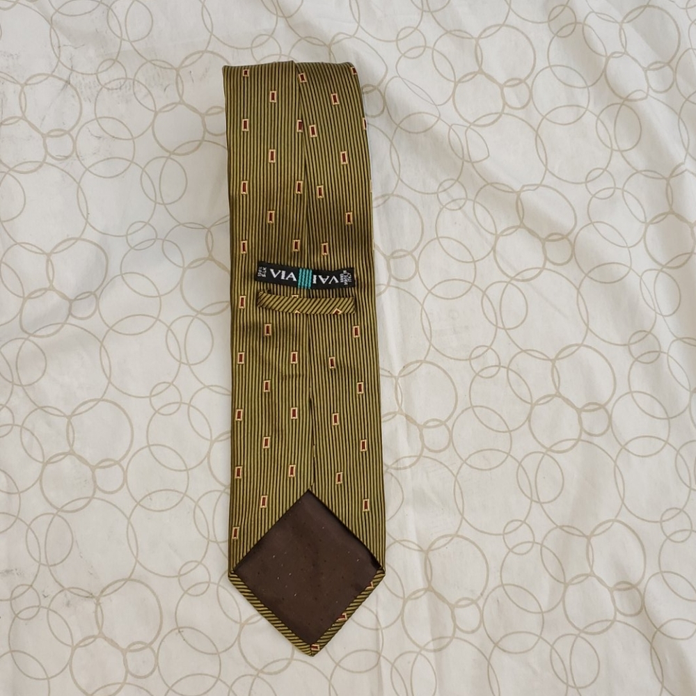 VIA TIE - Picture 4 of 8